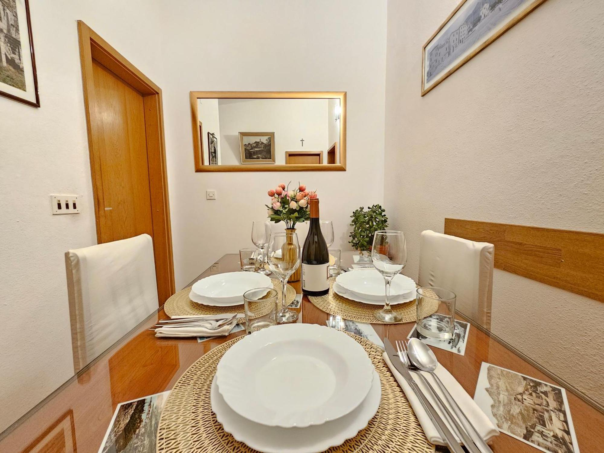 Apartments Brkulj Makarska Exterior foto